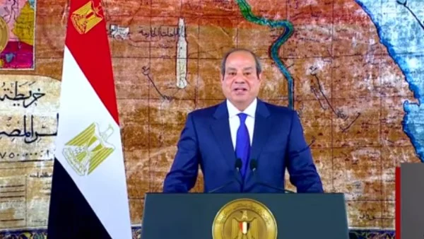 خسائر قناة السويس تبلغ 10 مليارات دولار بسبب الهجمات