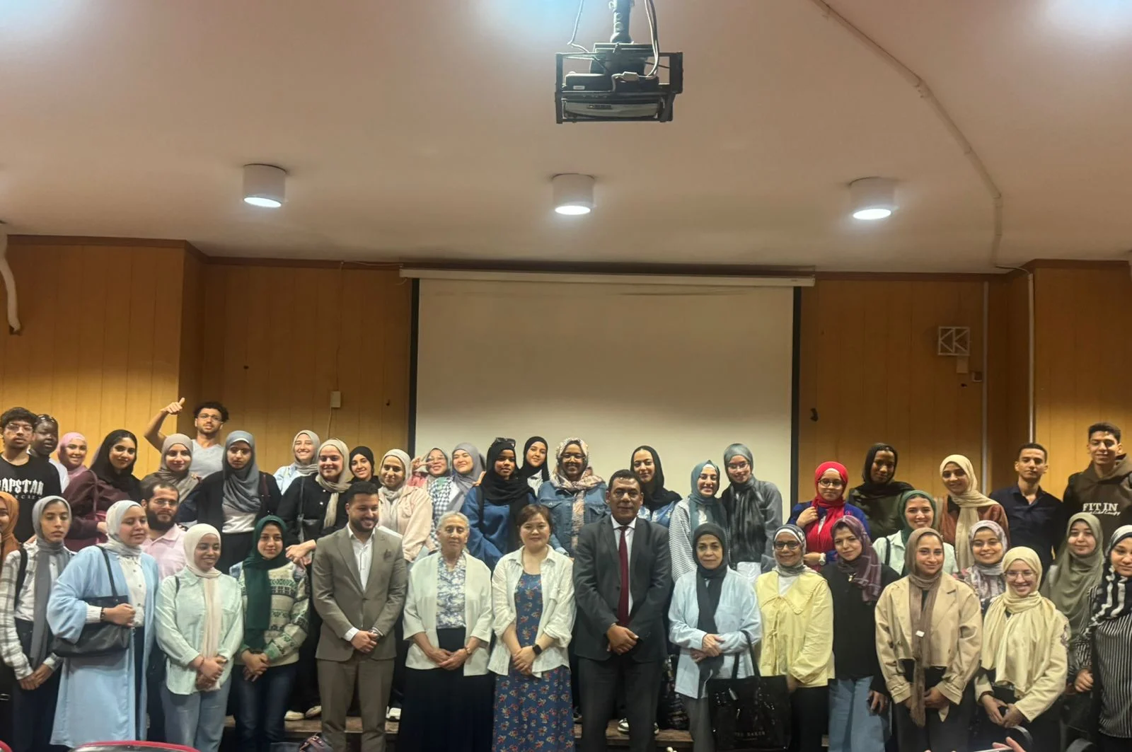 مؤتمر لتعزيز مهارات طلاب اللغة الصينية في عين شمس