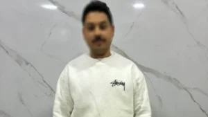 سقوط نصاب في الشرقية يروج لرحلات عمرة وحج وهمية