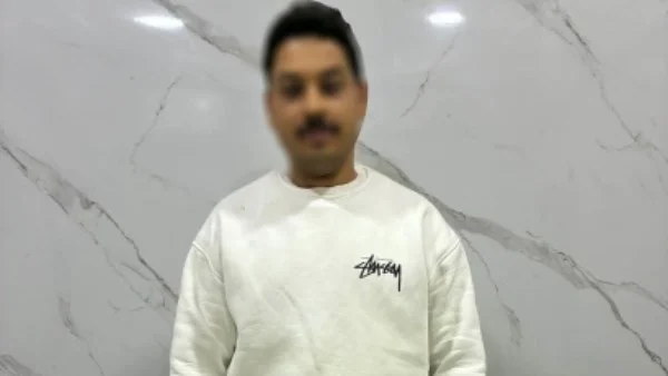 سقوط نصاب في الشرقية يروج لرحلات عمرة وحج وهمية