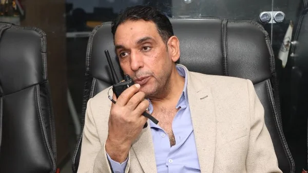 متابعة مواعيد غلق المحال التجارية ببني سويف