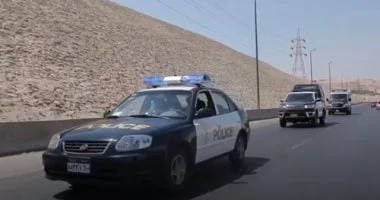 ضبط سائق النقل الجماعي المتهم بتحطيم سيارة ملاكي بالإسكندرية