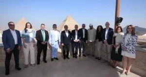 وزير السياحة يجتمع مع اتحاد شركات السياحة الألمانية للبحث عن تطوير السياحة في مصر