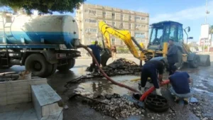 كسر خط مياه رئيسي في كفر الشيخ يتطلب تدخل عاجل