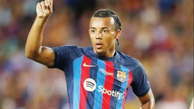 برشلونة يتلقى ضربة بغياب كوندي أمام أوساسونا