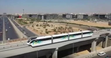 مونوريل شرق النيل: نقلة نوعية في النقل المصري