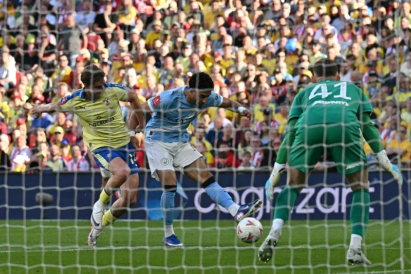 مانشستر سيتي يتأهل لنهائي كأس الاتحاد بفوز مثير