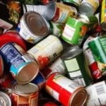 علامات فساد المعلبات: انتفاخ العلب والصدأ