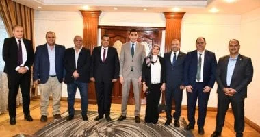 اجتماع وزير الرياضة مع اتحاد القوس والسهم