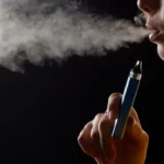 قانون بريطاني لجيل بلا تدخين وتحذيرات من السجائر الإلكترونية