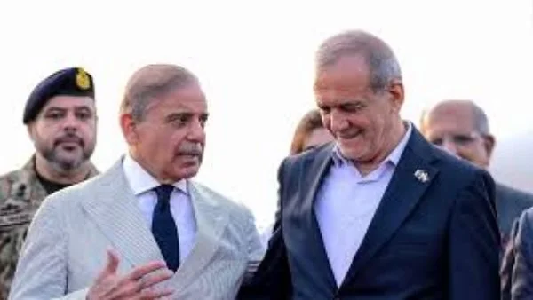 اتصال رفيع بين إسلام آباد وطهران