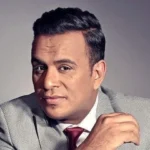 محمود الليثي يبكي فرحًا بعودة شيرين عبد الوهاب