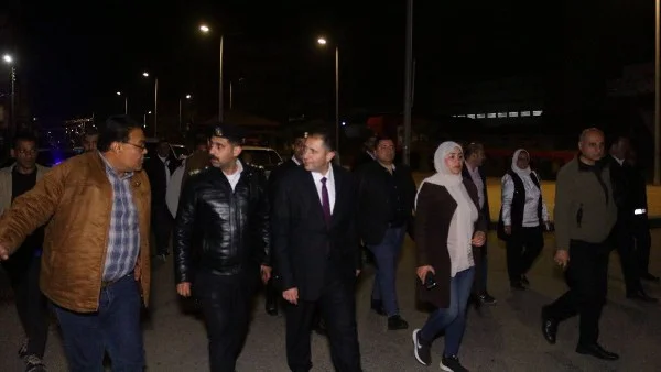 محافظ دمياط يتابع تطبيق قرار غلق المحال العامة