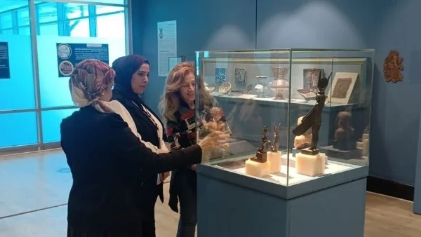 ورشة "أمي بطلتي" بمتحف مطار القاهرة الدولي