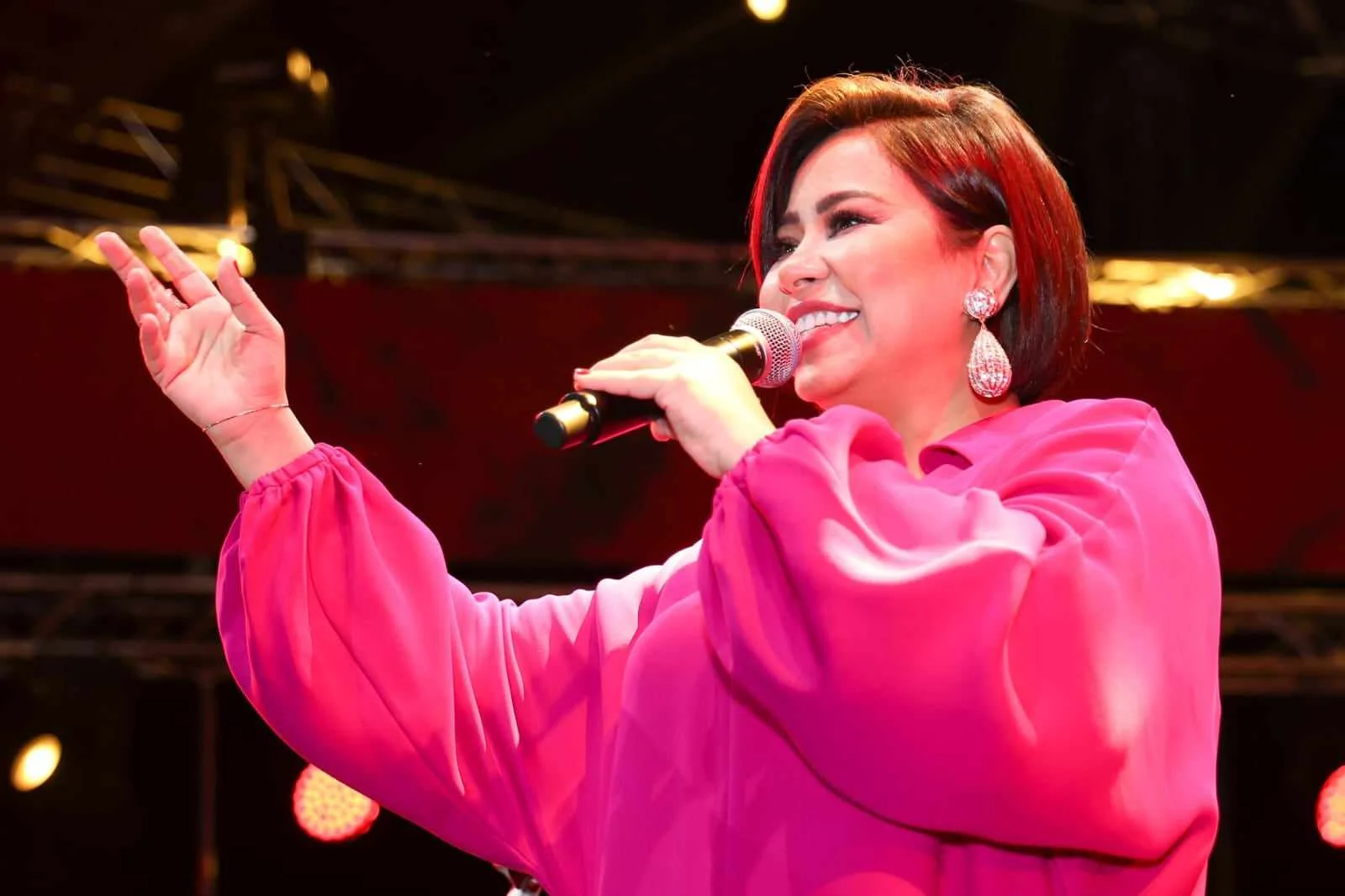 شيرين عبدالوهاب تعود للغناء بعد فترة غياب