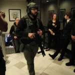 احتجاز شخص في حادث إطلاق نار بحفل مراسلي البيت الأبيض