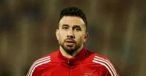 تريزيجيه يخلد ذكرى إنقاذ الأهلي في الكونفدرالية