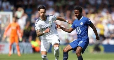 تشيلسي يسعى لتصحيح مساره أمام ليدز في نصف نهائي الكأس