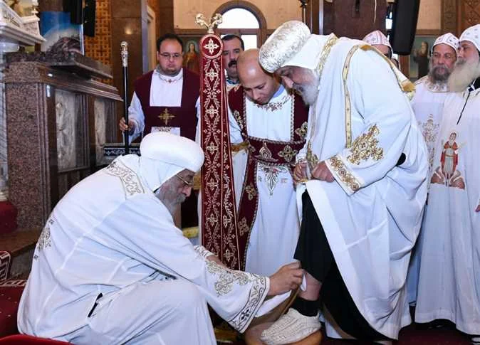 خميس العهد: طقوس وعبر روحية عميقة