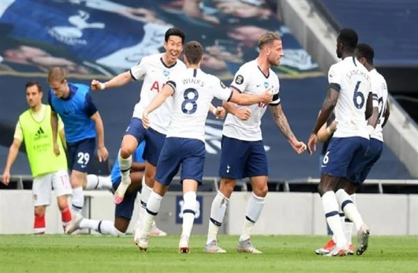 توتنهام يواجه تحديات الإصابات رغم الانتصار