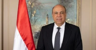 وزير الطيران يلتقي رؤساء الشركات لمناقشة تعديل اللائحة التنفيذية