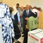 محافظ أسيوط يسلم 20 جهاز عروسة للفتيات المحتاجات