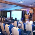 حلقة نقاشية لتعزيز الكفاءات القيادية بالقطاع المالي