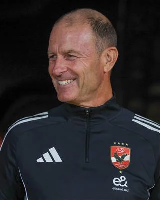 الأهلي يبدأ معسكرًا مغلقًا قبل مواجهة بيراميدز