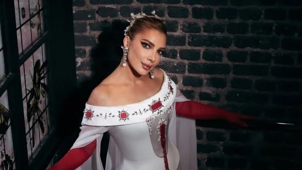 أصالة نصري تضيء باريس بحفل رائع واحتفال بعيد ميلادها