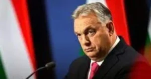 أوربان يتخلى عن مقعده في البرلمان المجري بعد هزيمة تاريخية