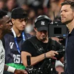 أزمة فينيسيوس وتشابي ألونسو خلال الكلاسيكو