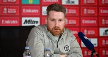 تشيلسي يعالج أزمة تسريب الأخبار قبل مواجهة ليدز