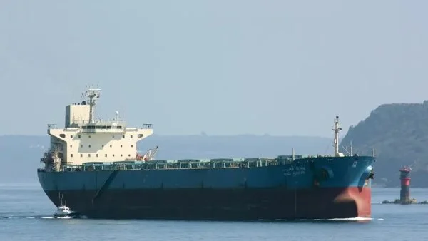 تداول 83 ألف طن بضائع بموانئ البحر الأحمر