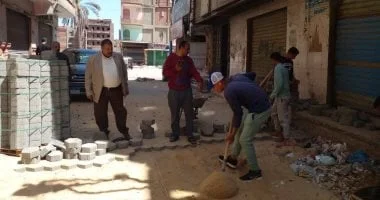 تنفيذ 60% من تطوير الشوارع الداخلية بتركيب بلاط الإنترلوك