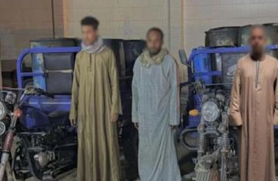 إحباط محاولة تهريب 1.5 طن سولار بأسوان