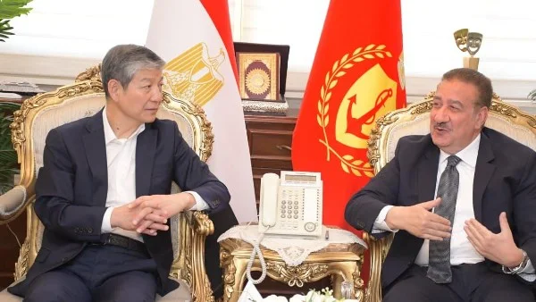 تعزيز التعاون بين بورسعيد والصين