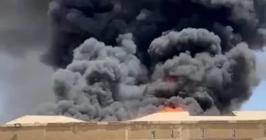 السيطرة على حريق في مخزن مستحضرات تجميل بمدينة نصر