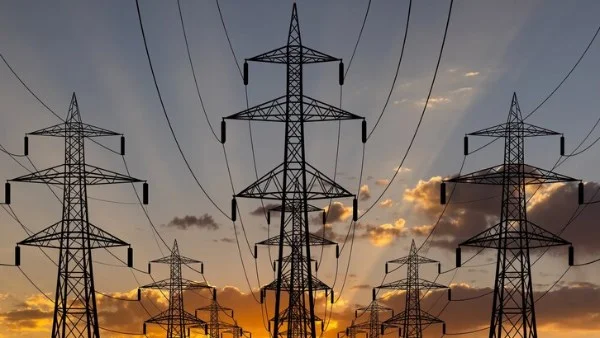 فصل الكهرباء عن قرية الكوم الطويل بكفر الشيخ