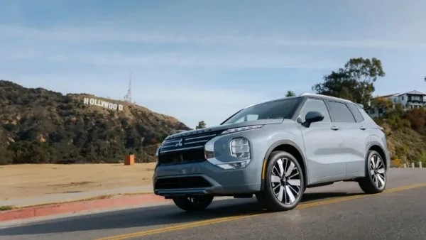 سعر ميتسوبيشي أوتلاندر هايبرد 2026 في السعودية