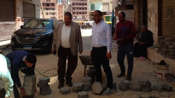 تركيب بلاط الإنترلوك بمركز ديرب نجم بتكلفة 5 ملايين جنيه