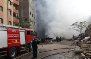 السيطرة على حريق داخل مخزن في مدينة نصر