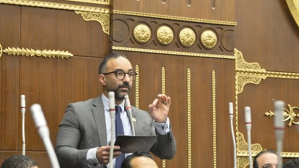 تساؤلات مهمة من الحمامصي لوزير الرياضة حول ملفات حيوية