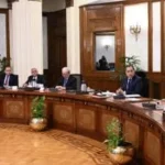 مدبولي يوجه بإنهاء إجراءات انقسام شركة المحلة