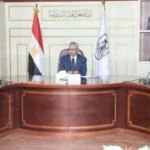 محافظ بني سويف يلتقي المزارعين لتعزيز توريد القمح