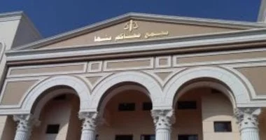 تفاصيل اعتداء شاب في بنها وإجباره على ارتداء ملابس نسائية