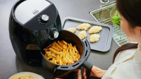 أطعمة لا تناسب القلاية الهوائية وتحذر من استخدامها