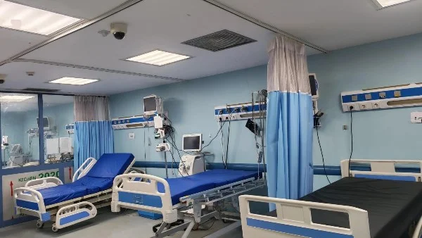 مستشفى دمنهور التعليمي يعالج حالات القسطرة الكلوية المستعصية