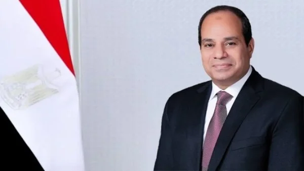 السيسي يتفقد أعمال مترو أنفاق الأهرامات