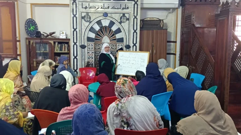جهود وزارة الأوقاف في محو الأمية وبناء الوعي المجتمعي