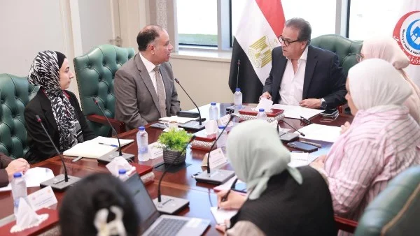 وزير الصحة يبحث سبل تعزيز التعاون في القطاع الصحي